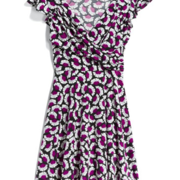 Leota Dresses & Skirts - Leota Emma Knit Dress Size Petite M